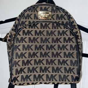 CHEAP Michael Kors backpack